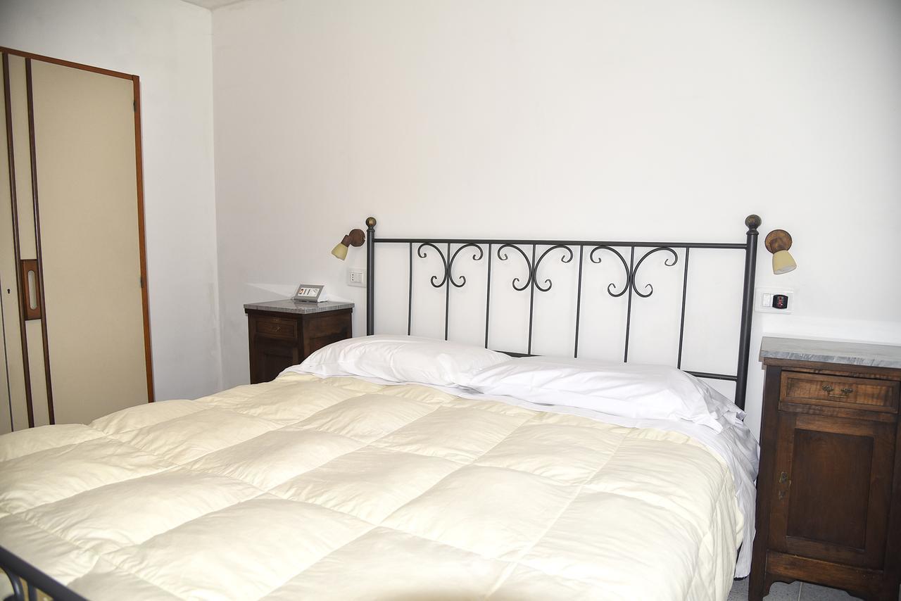 Due Pini Apartment Корниглия Екстериор снимка